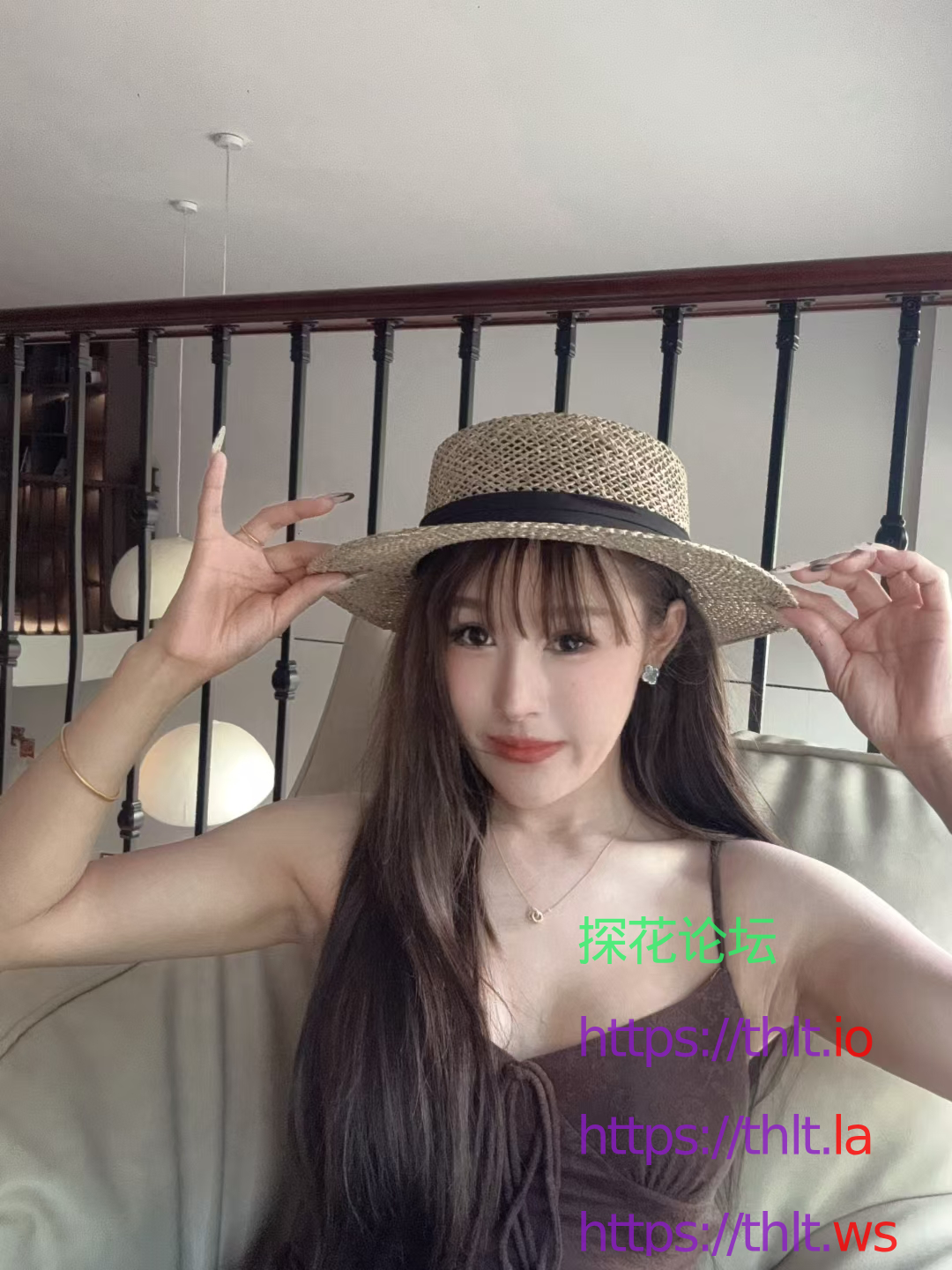 4259CA0C692F416966B7528BA8116A2F.png